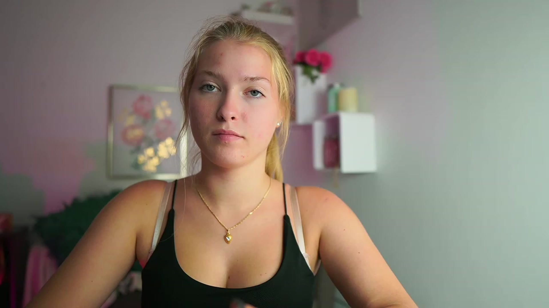 Mia_Melano_ video thumbnail