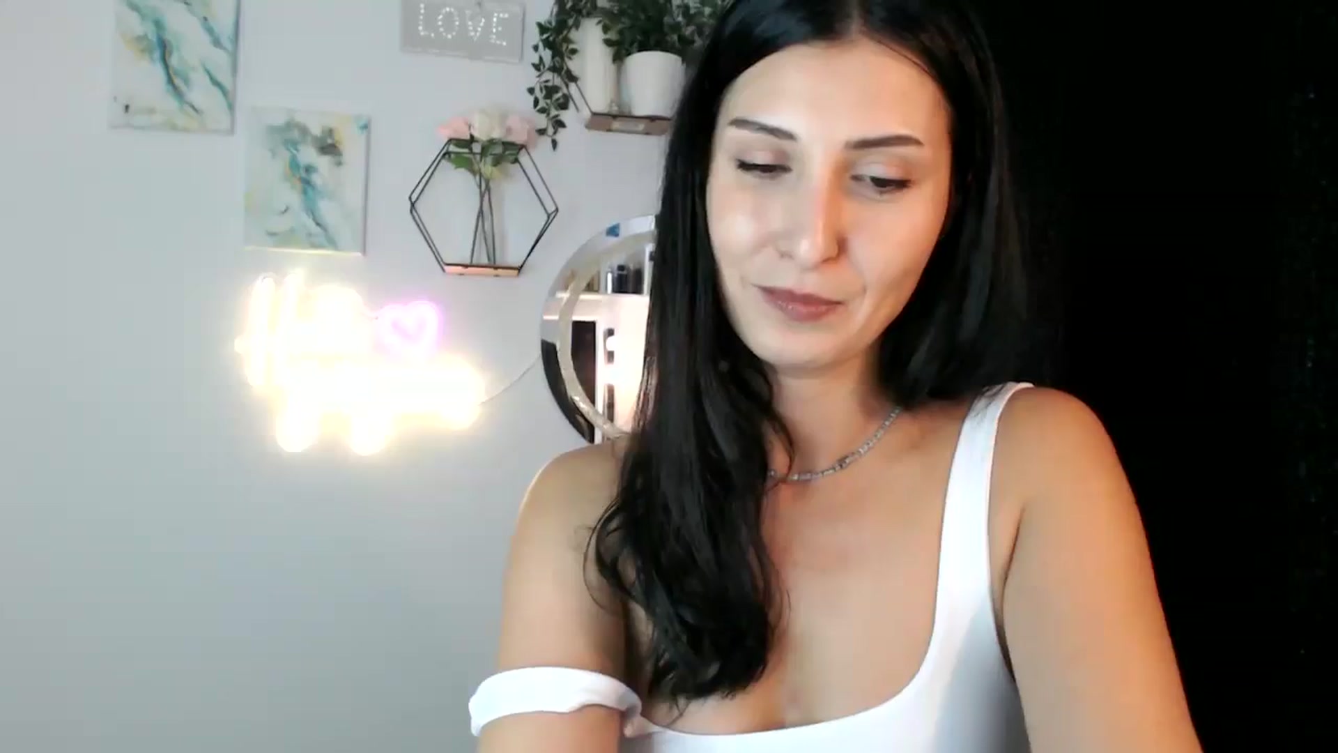 Yara_77 video thumbnail
