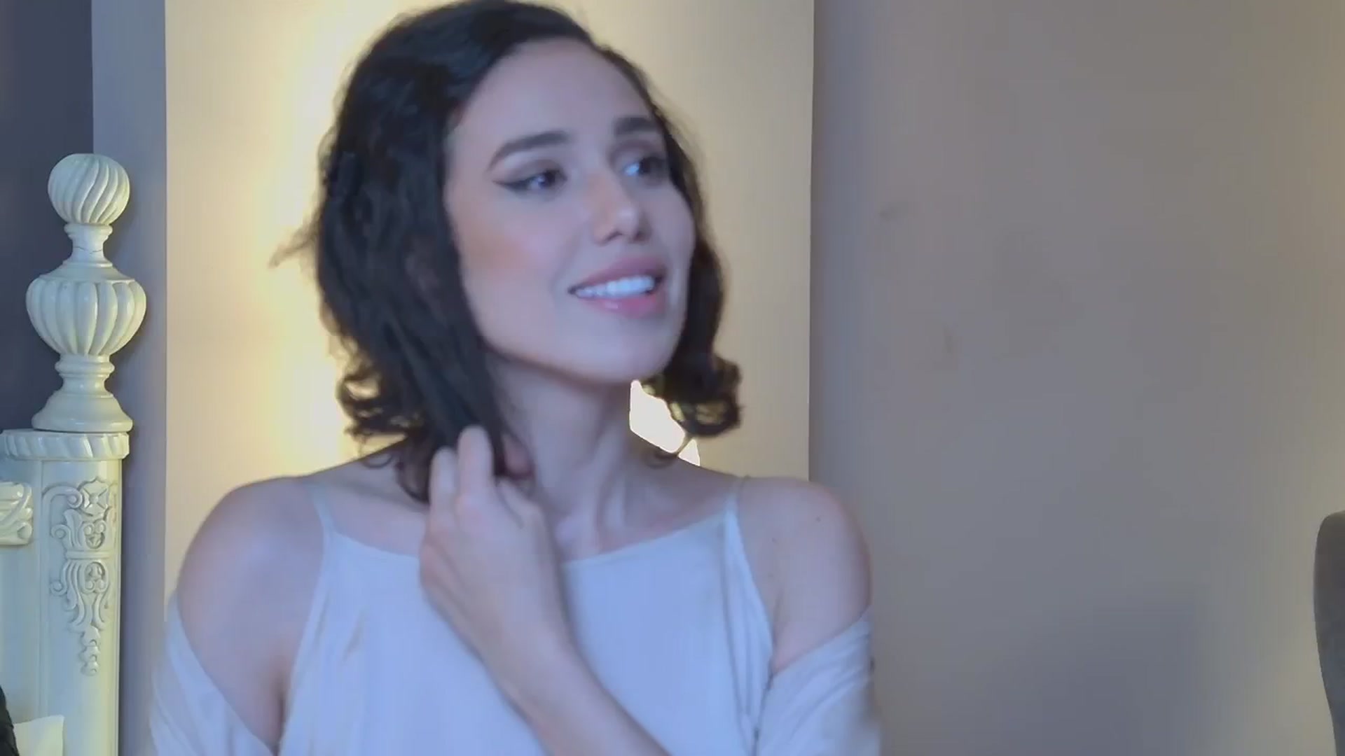 AnitaRicci video thumbnail