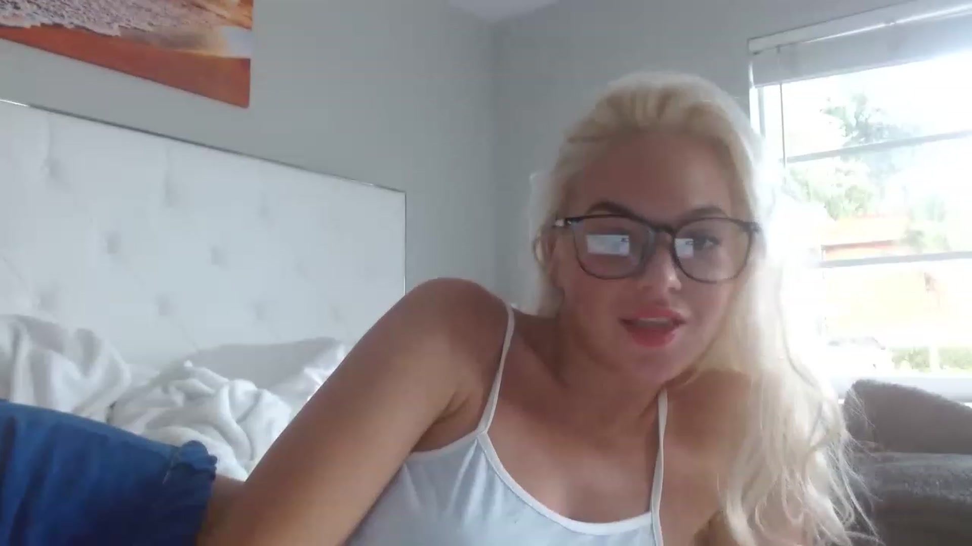 Blondebunny5 video thumbnail