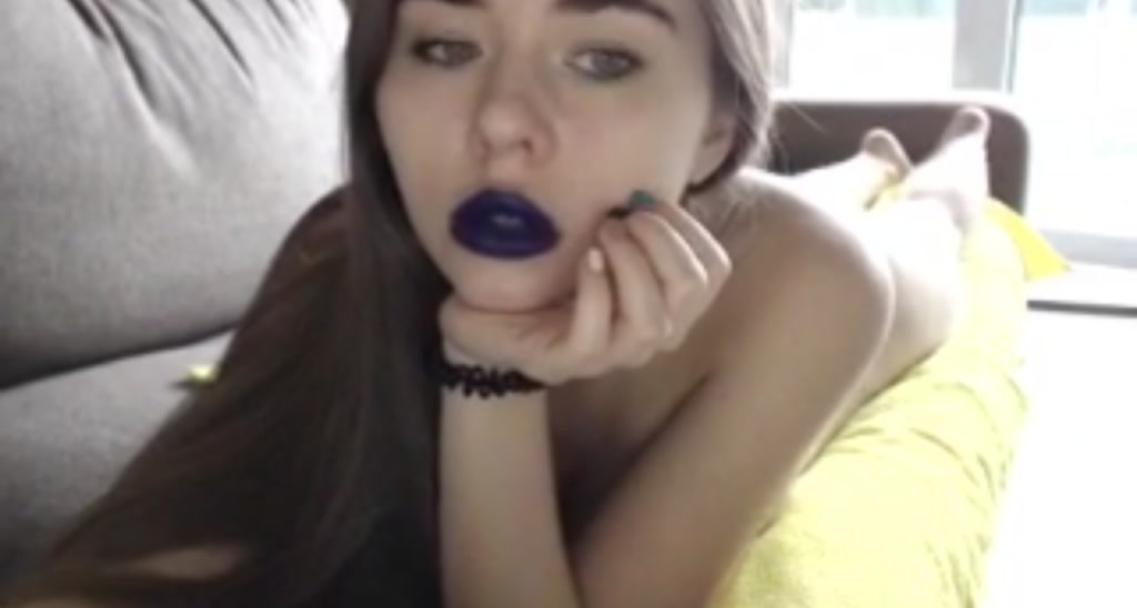Linda_0nline video thumbnail