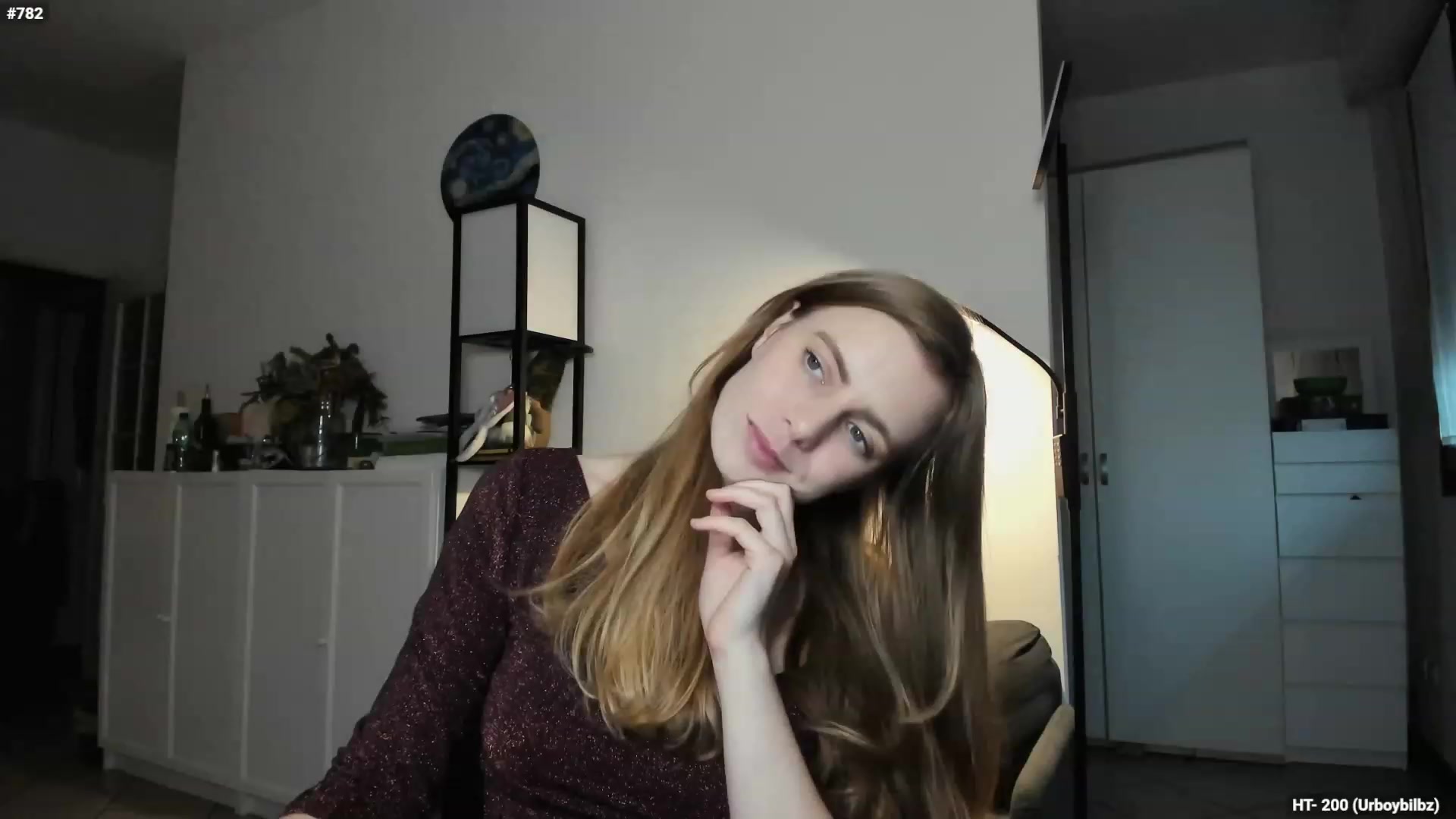 Personage video thumbnail