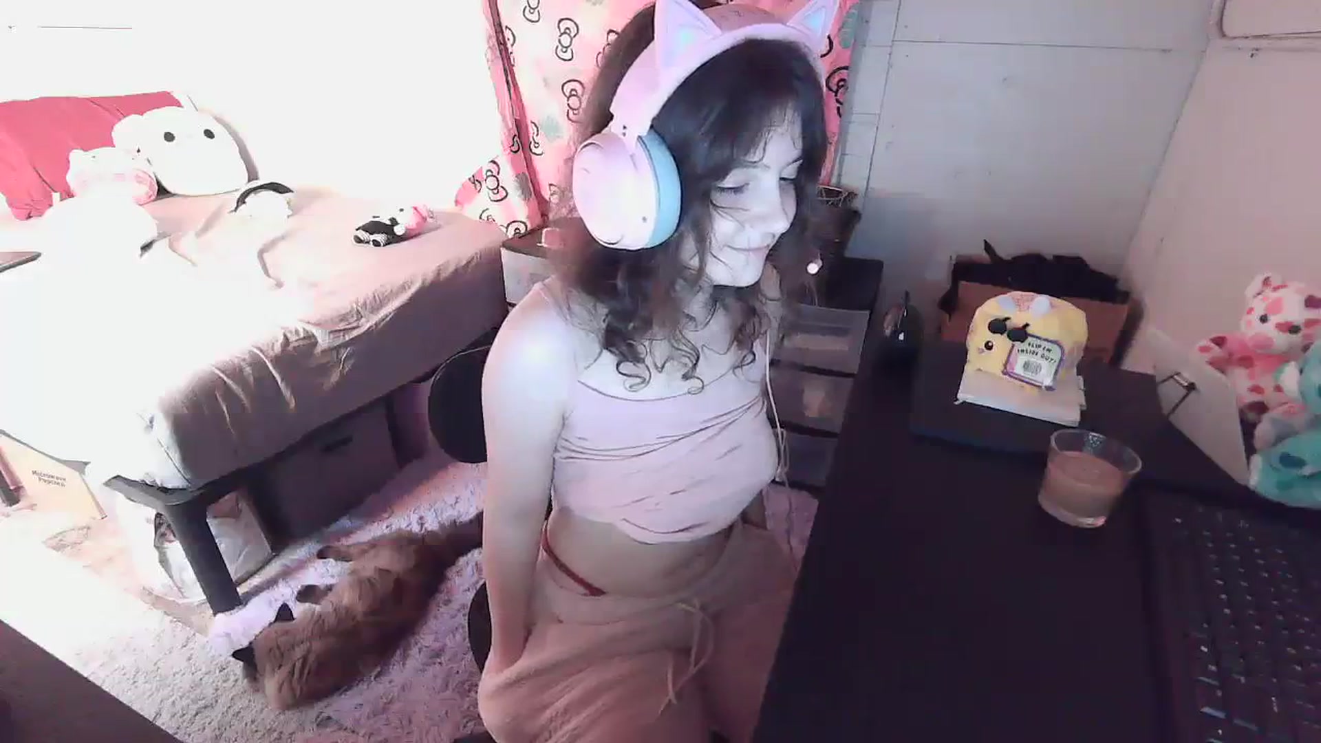 Prettybutsad video thumbnail