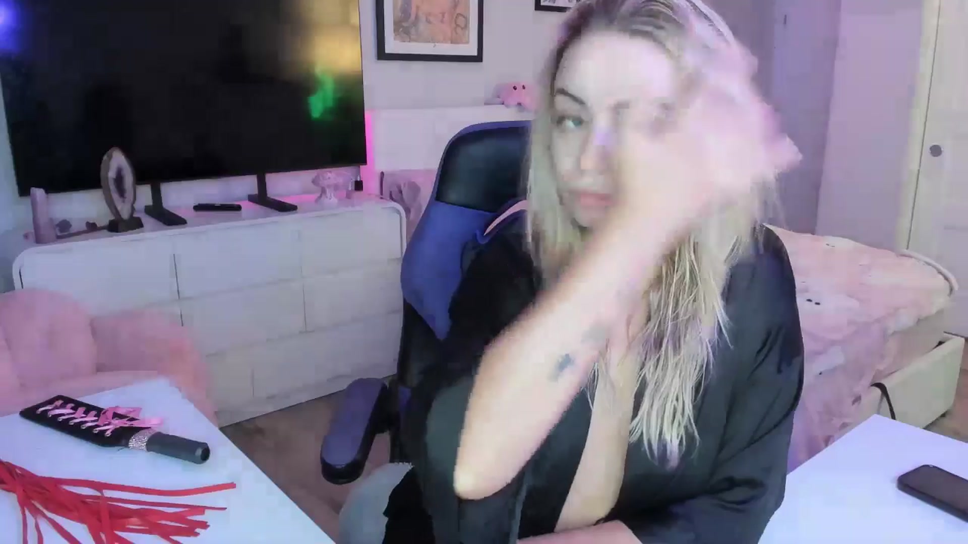 Keyana_Reeves video thumbnail