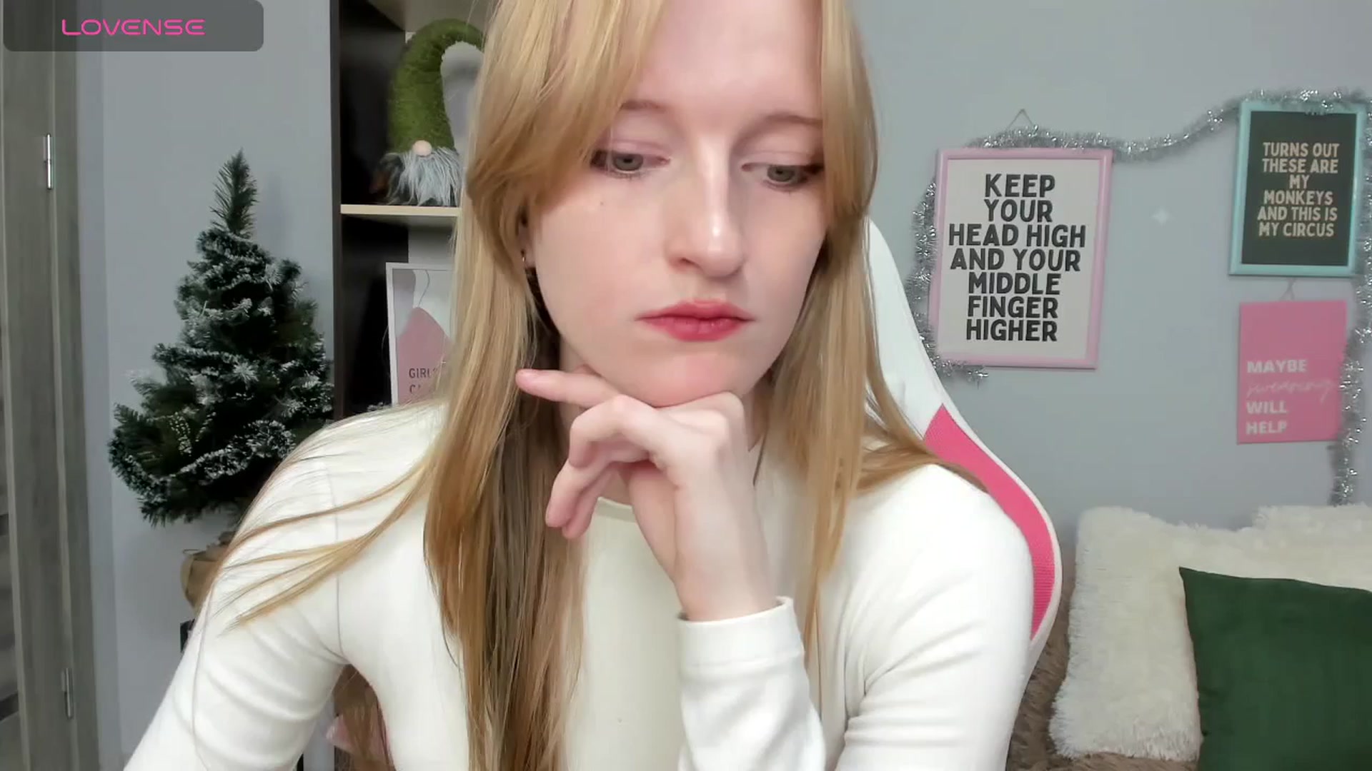 Cinnabonnn video thumbnail