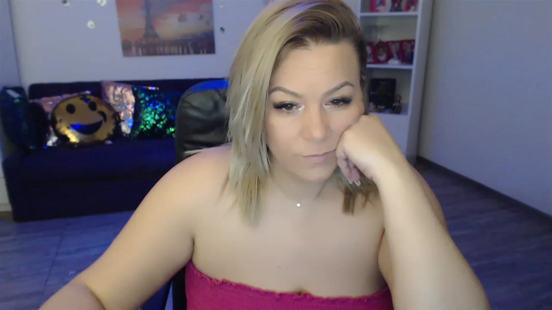 A_baby_Boo video thumbnail