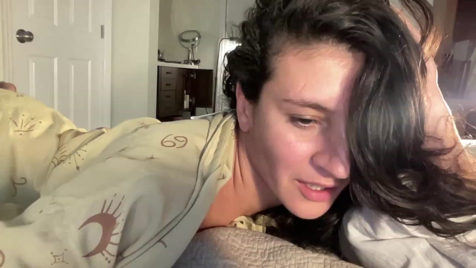 Annareylee video thumbnail