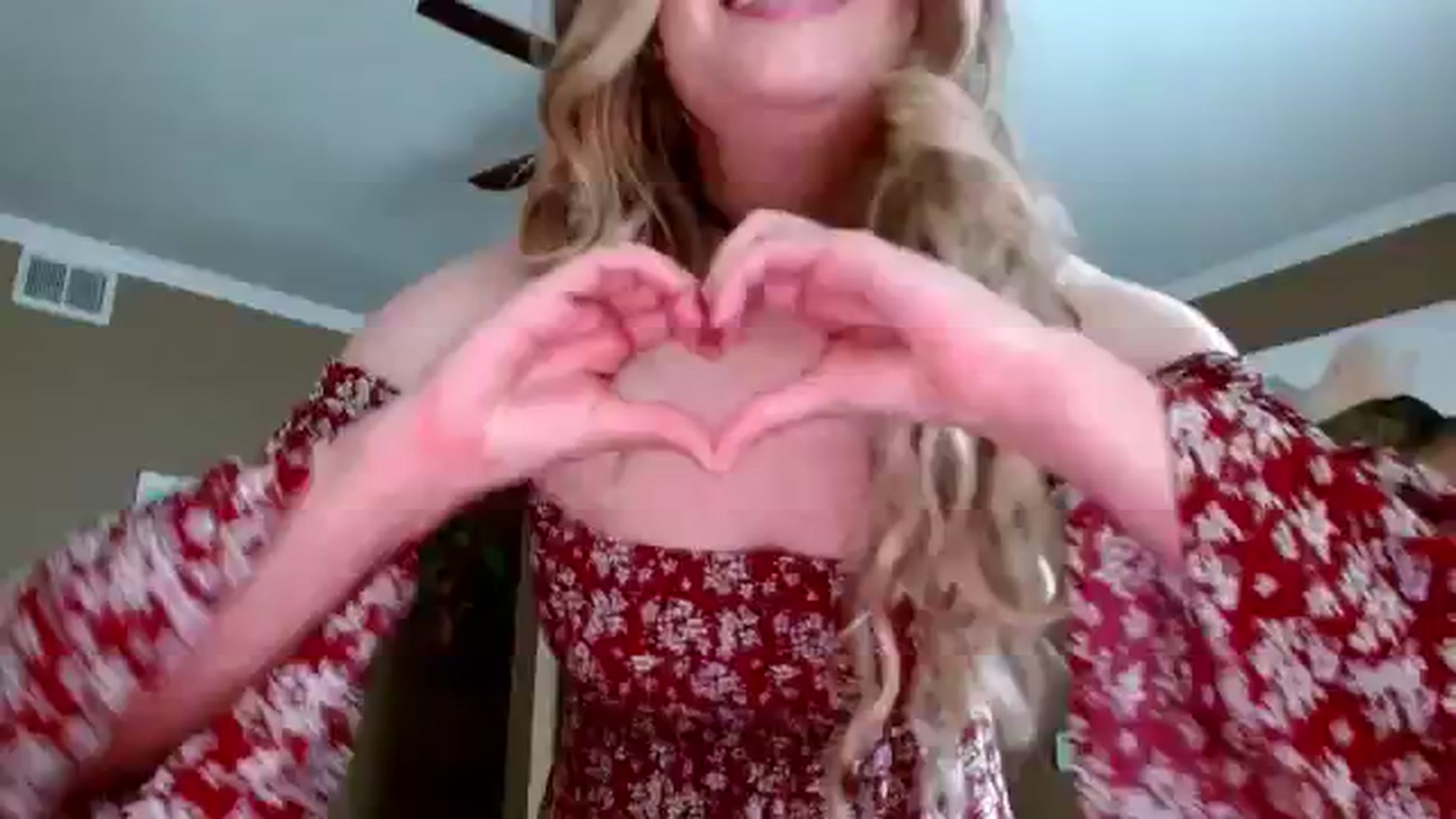 Mel_inLove video thumbnail