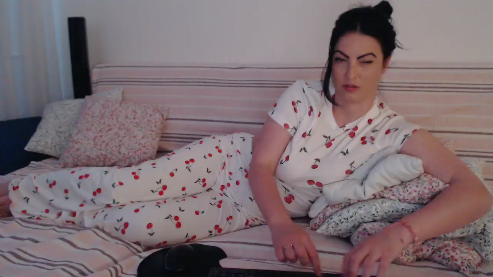 naughty_devil video thumbnail