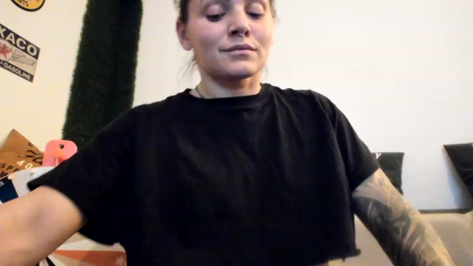 PisuVamp_ video thumbnail