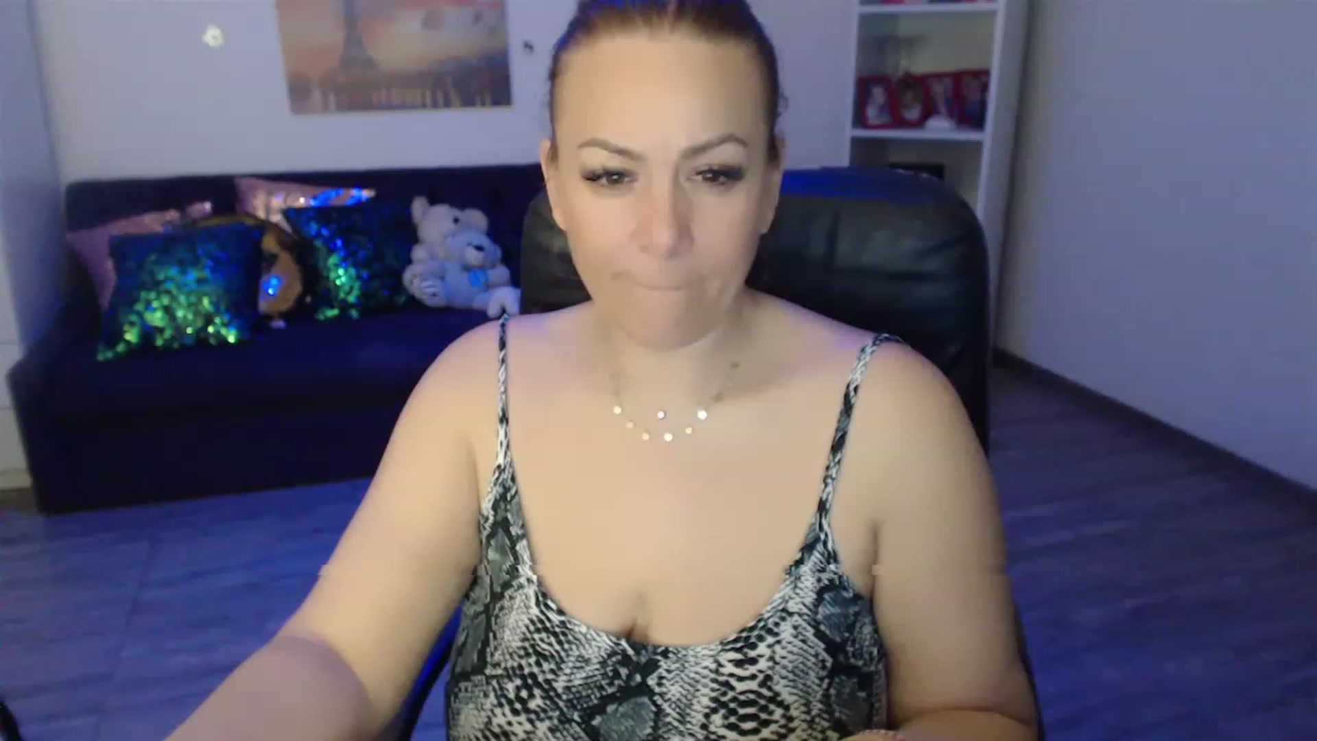 A_baby_Boo video thumbnail