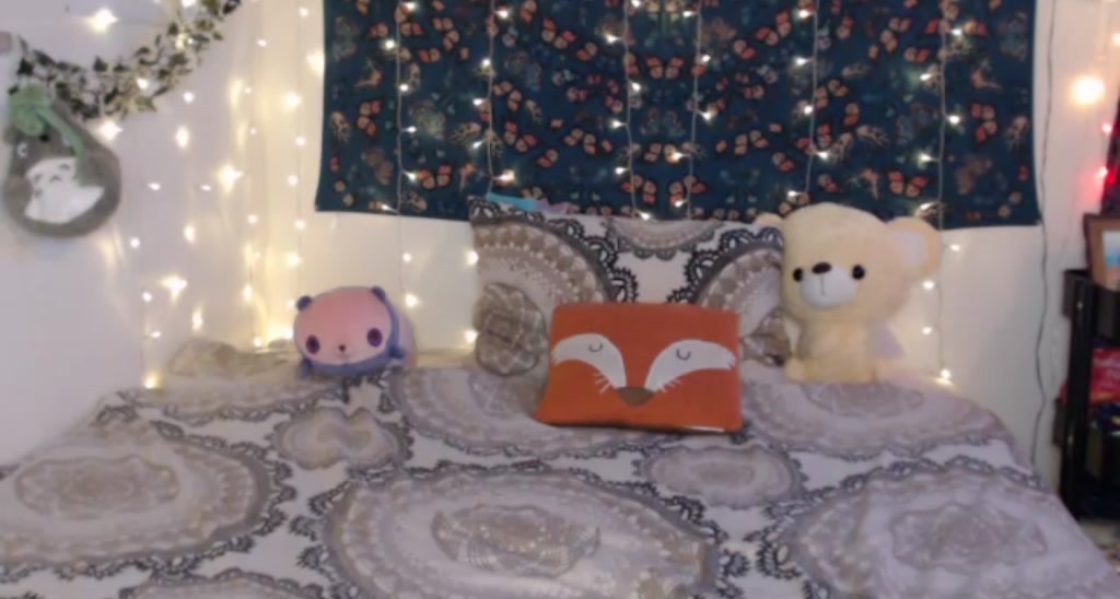 FionaTheFox video thumbnail