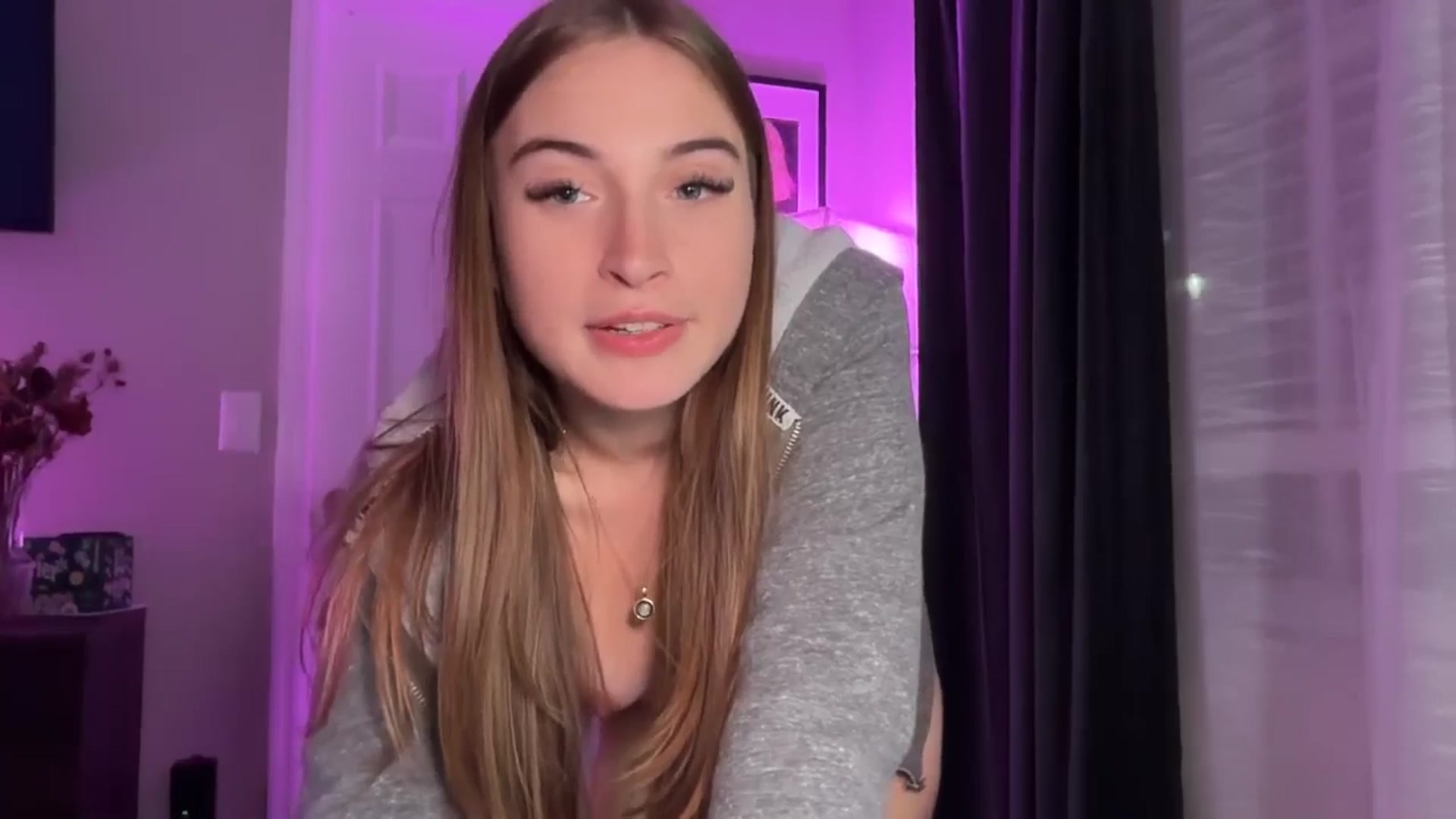 SarahRhyder video thumbnail