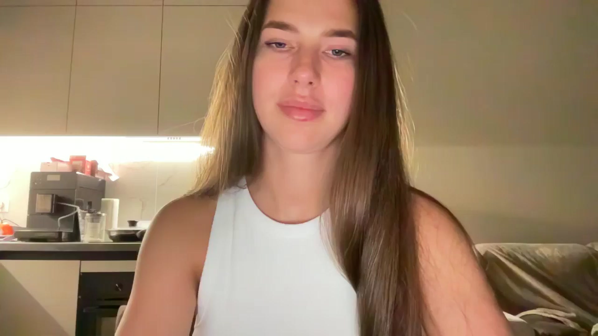kissfreeze video thumbnail