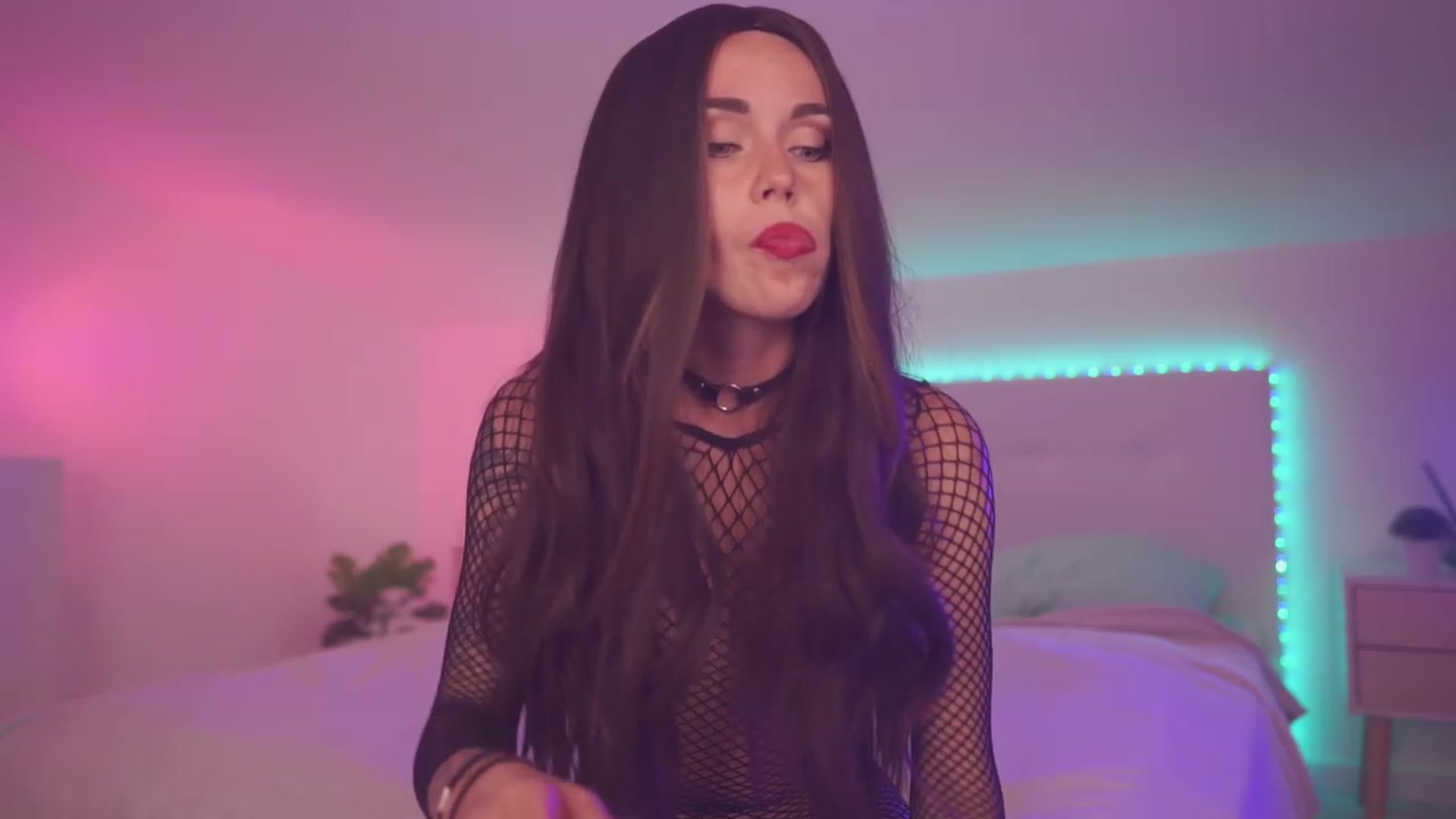 Sarah_Pink video thumbnail