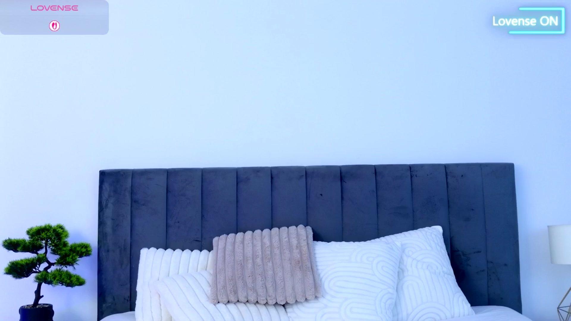 AnniaAnn video thumbnail