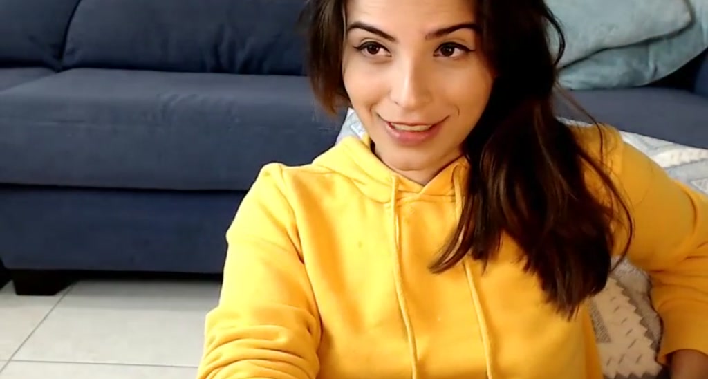 ArianaVan video thumbnail