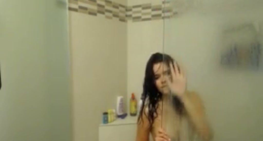 SalenaGomez video thumbnail