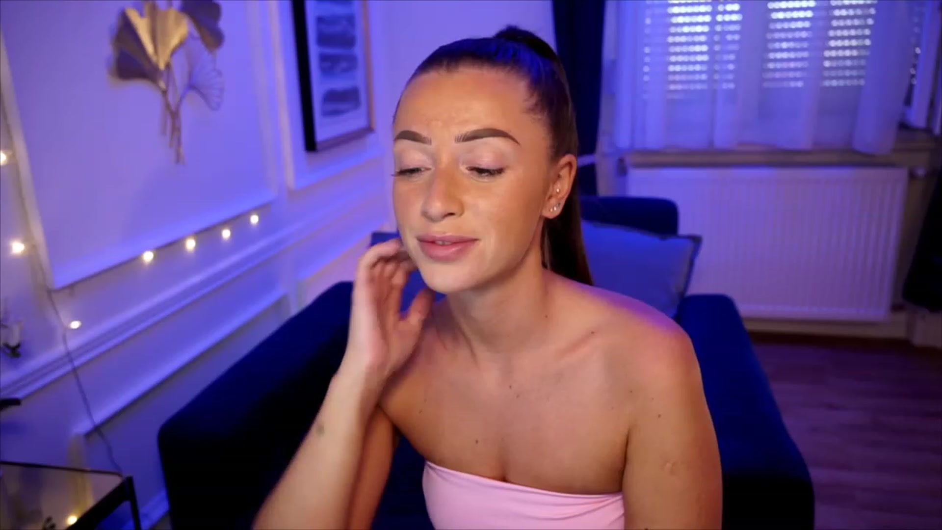 emma_ruby video thumbnail
