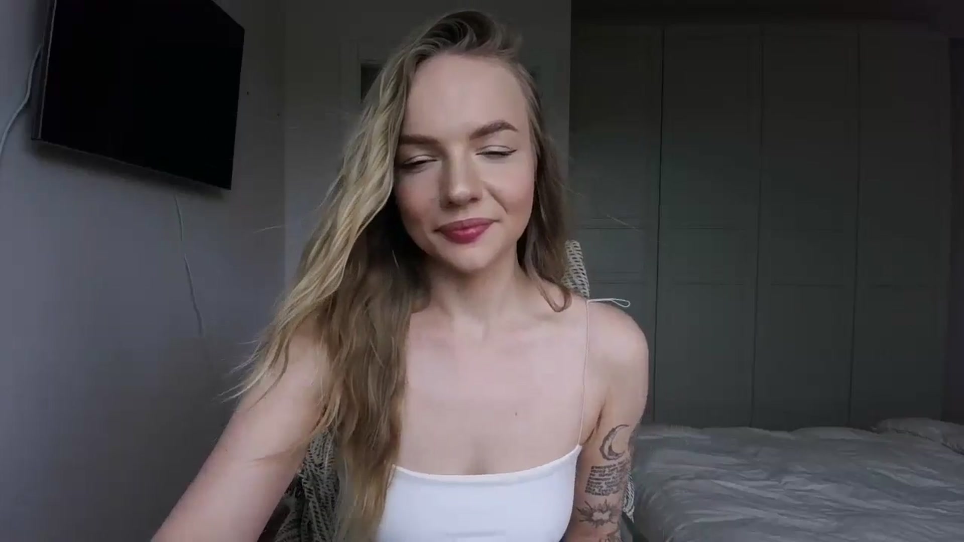 Cut34ng3l video thumbnail