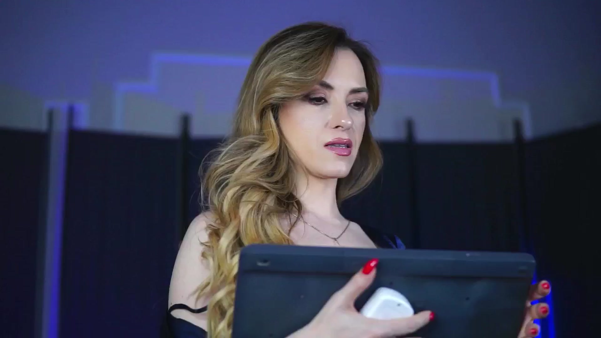 LisaMoon video thumbnail