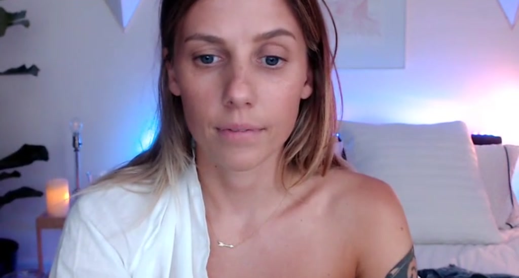 Izzy_onscreen video thumbnail