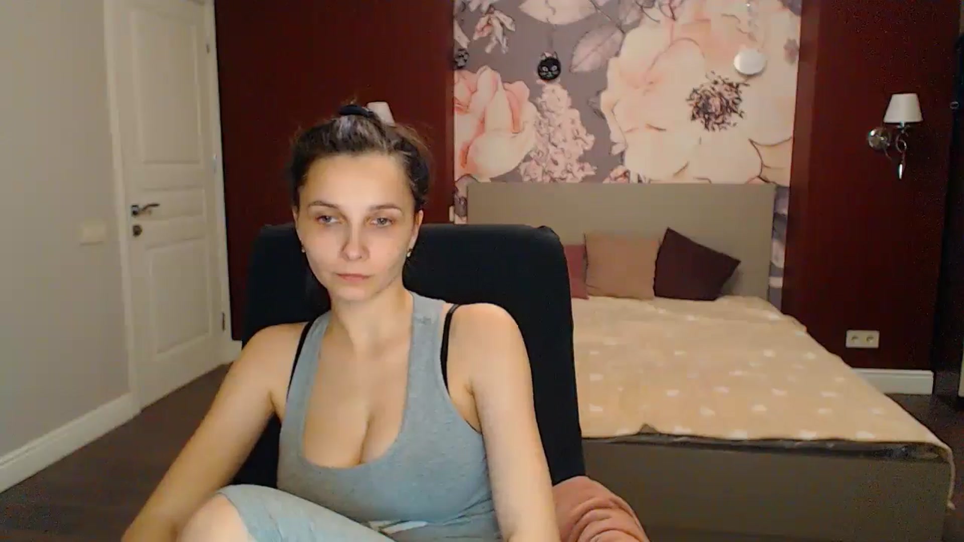 Karina_Mils video thumbnail
