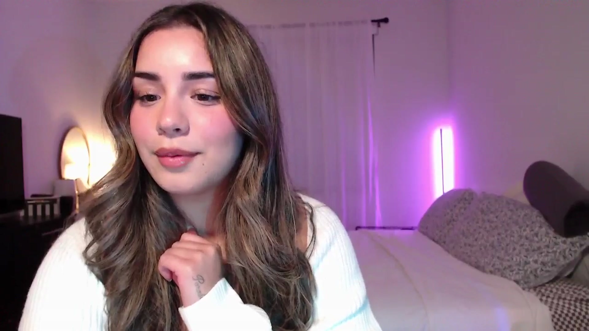 babyxjulz video thumbnail