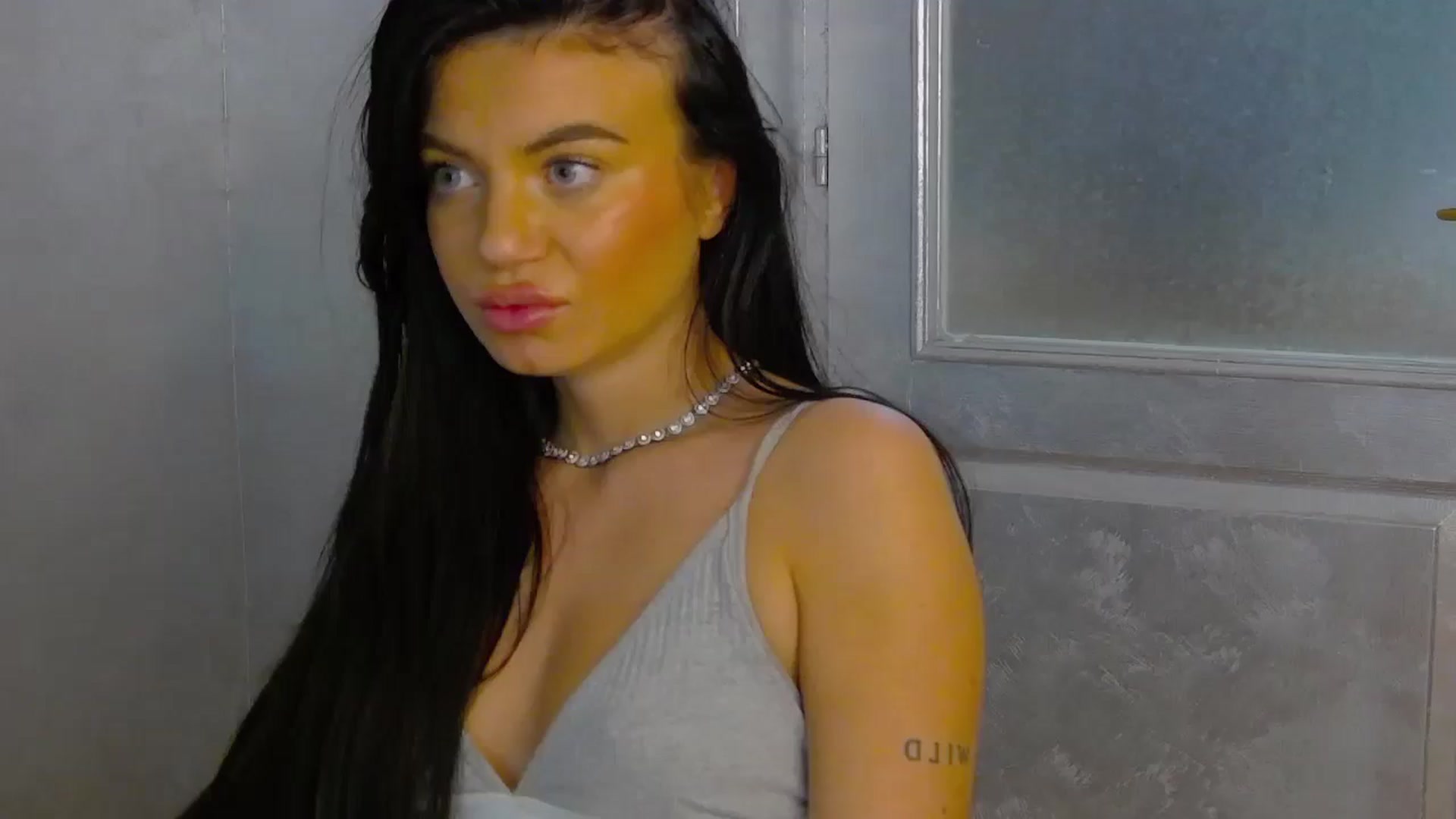 EsmeLuv video thumbnail