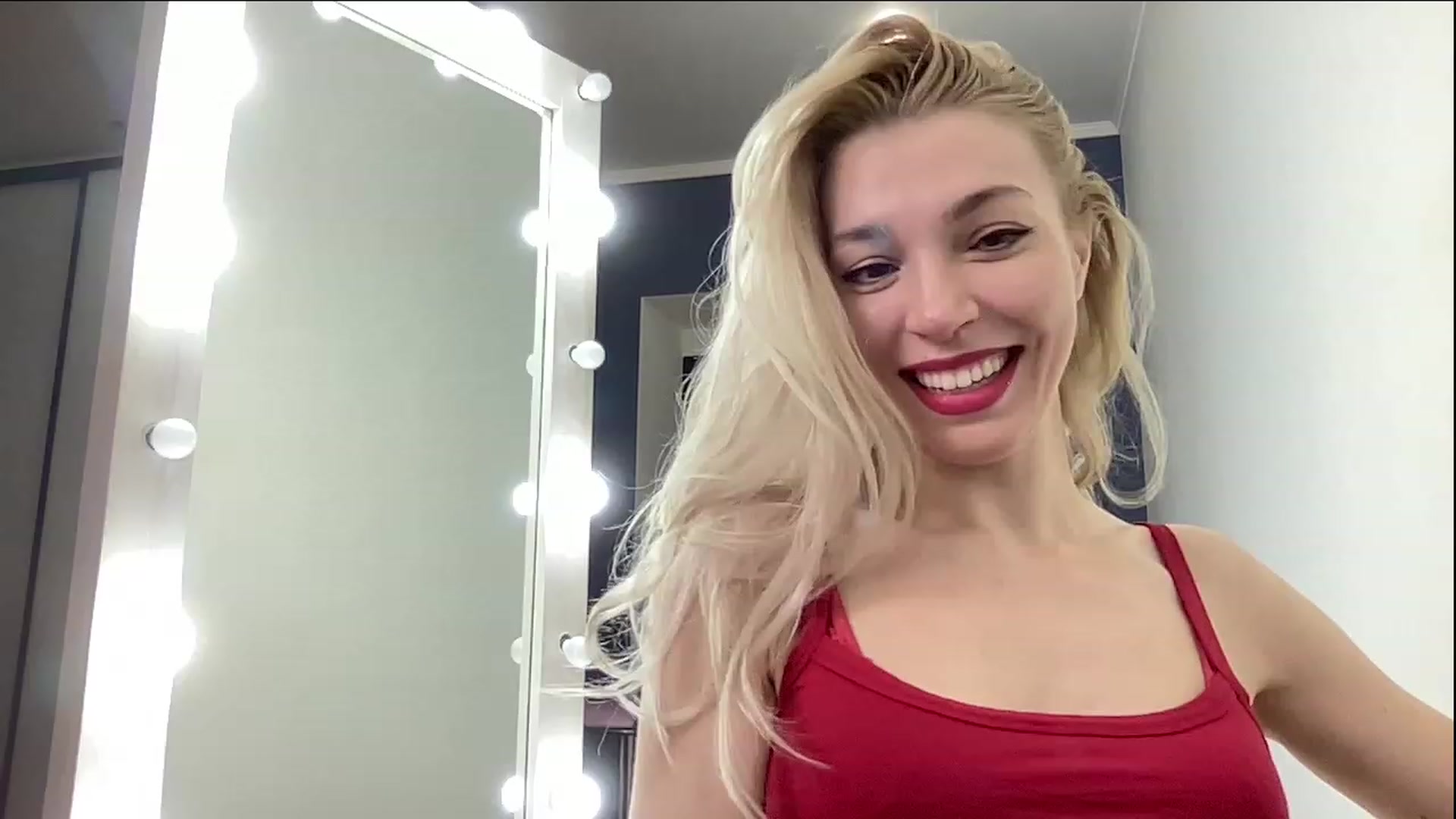 AmazingkellyX video thumbnail