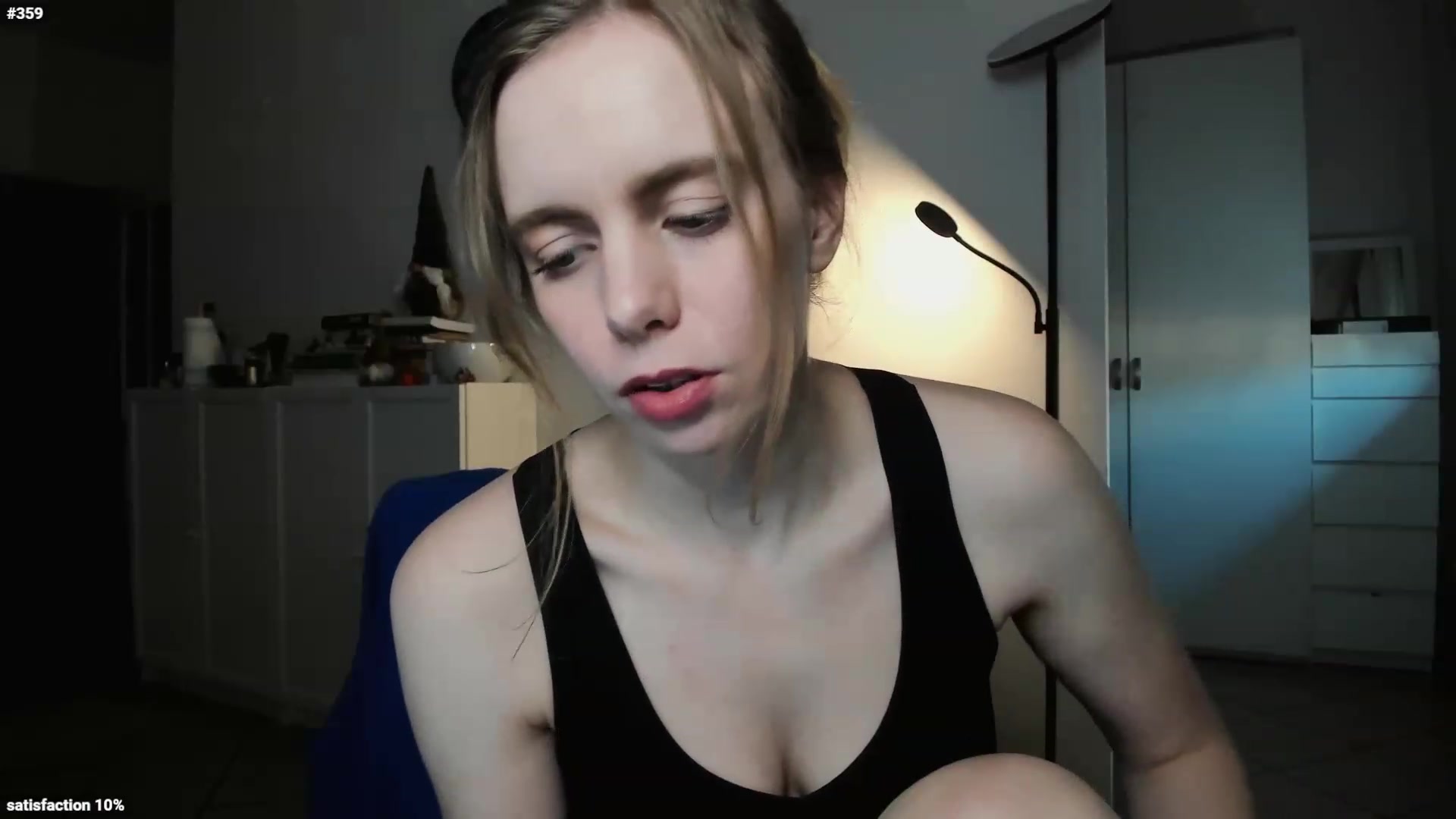 Personage video thumbnail