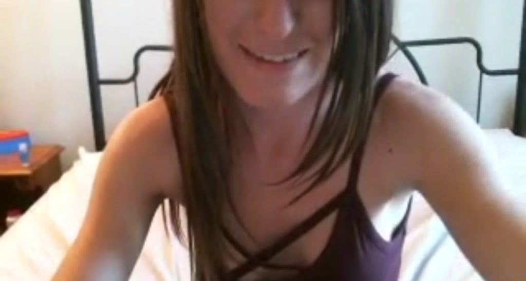 SquirtNGurl video thumbnail
