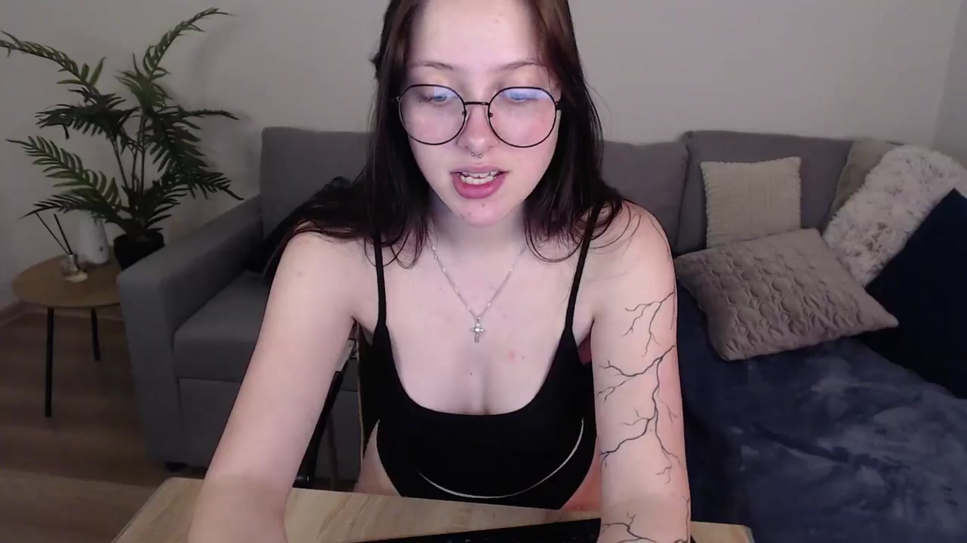 SerenaSantos video thumbnail