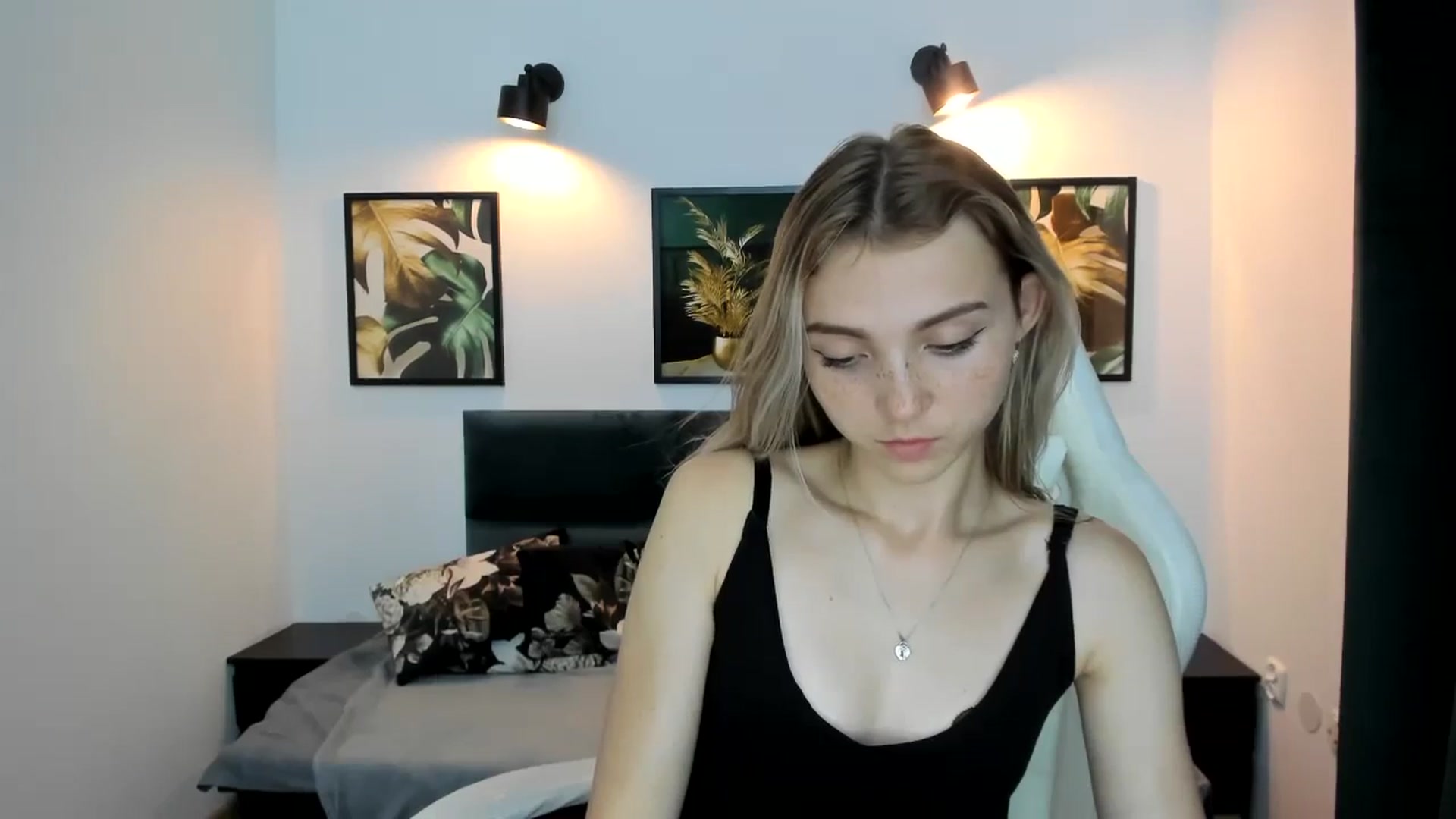 Daisyy video thumbnail