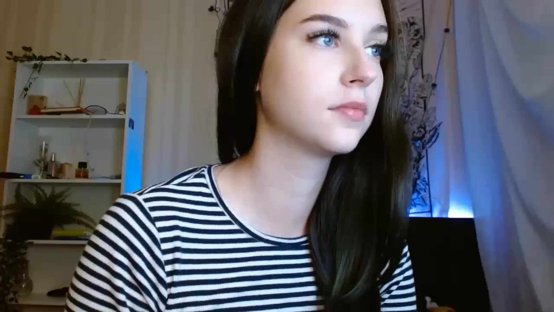 ElsieF_ video thumbnail