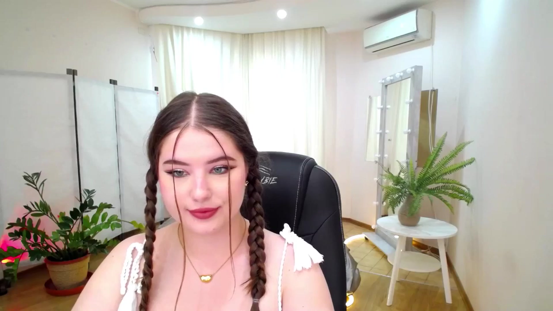 AdmireMyEyes video thumbnail