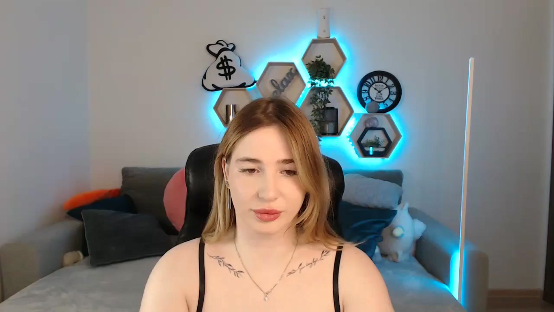 SabrinaViolet video thumbnail