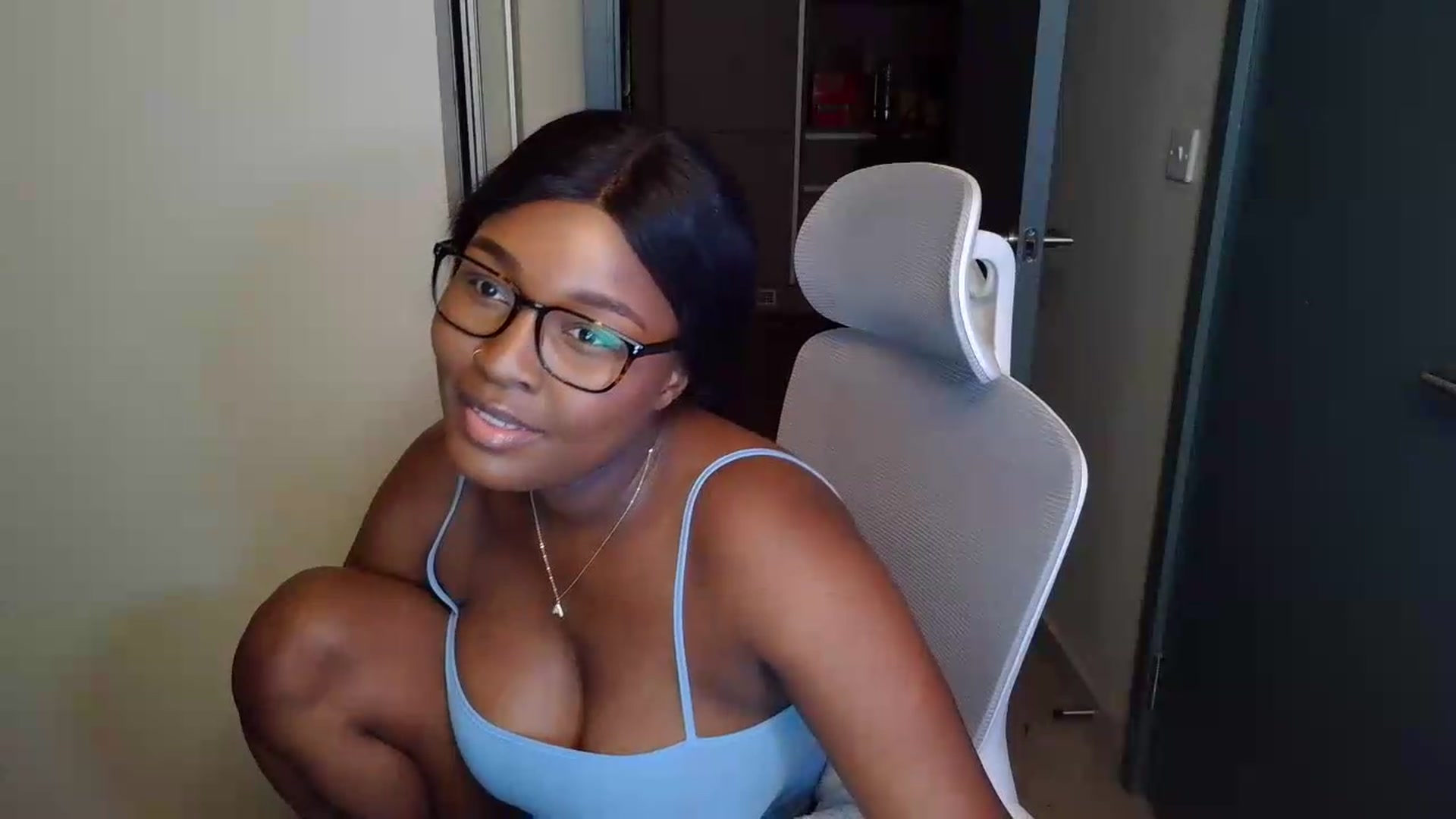 Itsanna_b video thumbnail