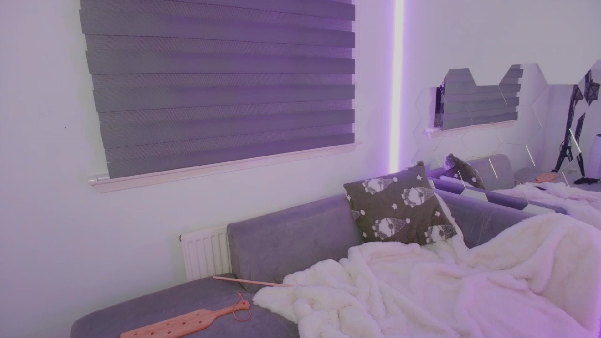Lolathorne video thumbnail