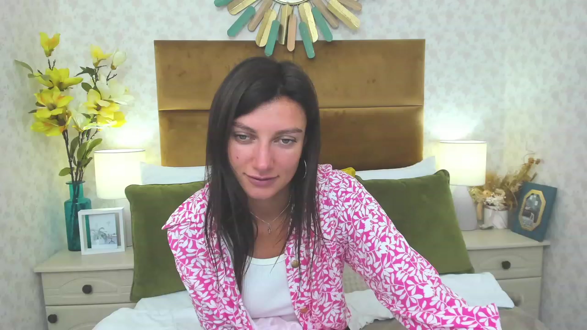 LuckySandra video thumbnail