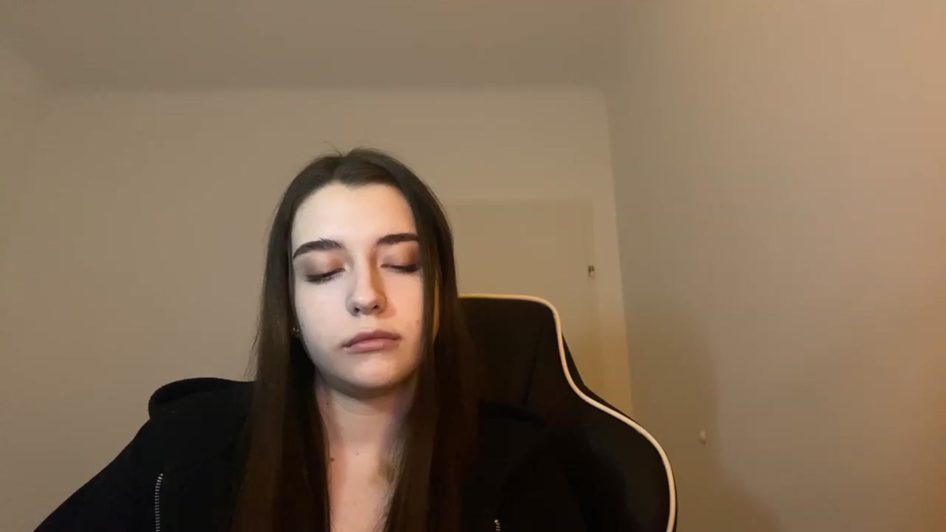 BellaCullen video thumbnail