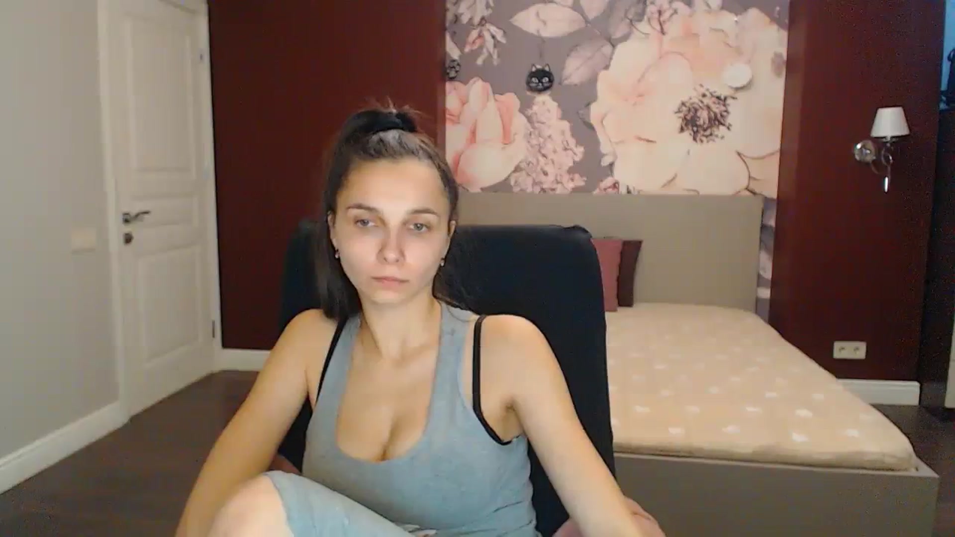 Karina_Mils video thumbnail