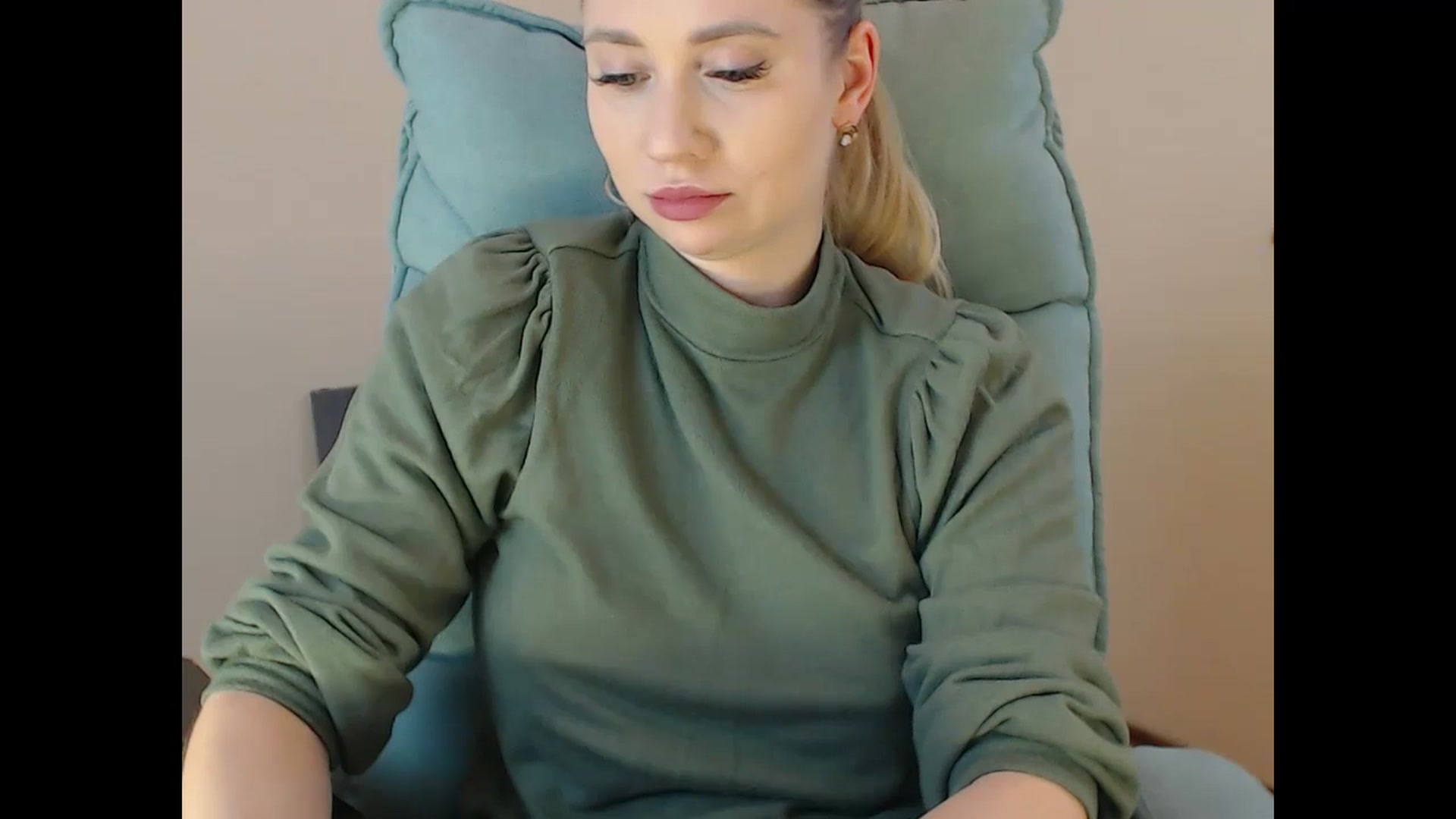 Miss_Sylvia video thumbnail