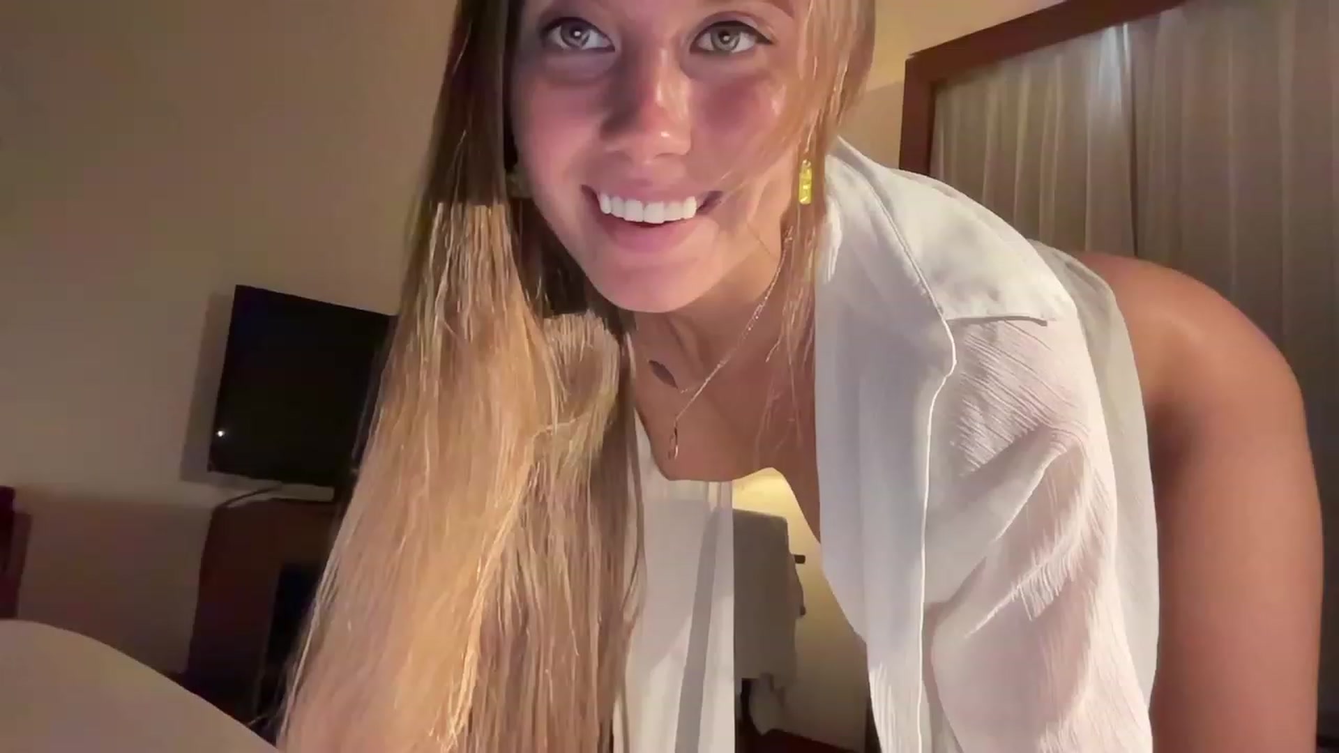 BaliSurfGirl video thumbnail