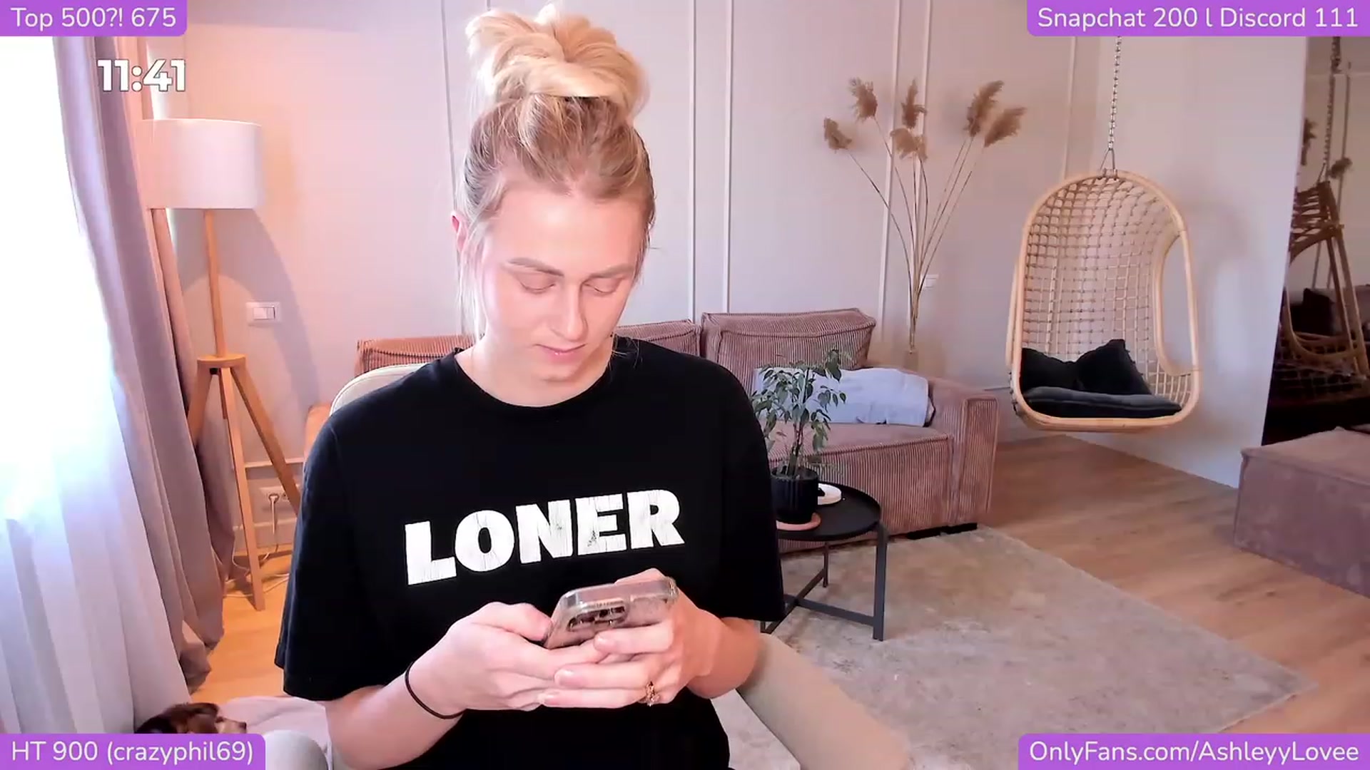 AshleyyLovee video thumbnail