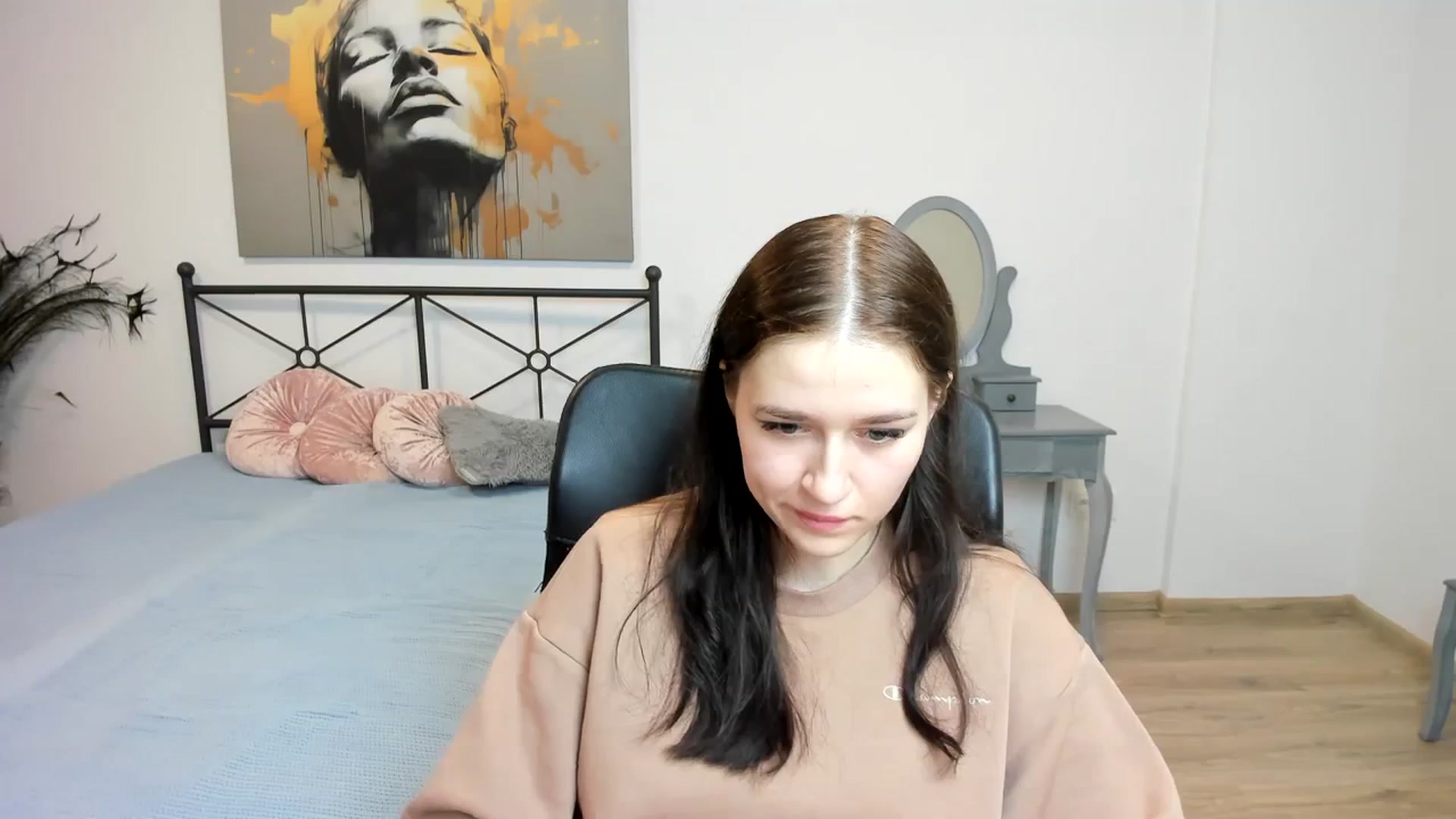 SsweetPeaches video thumbnail