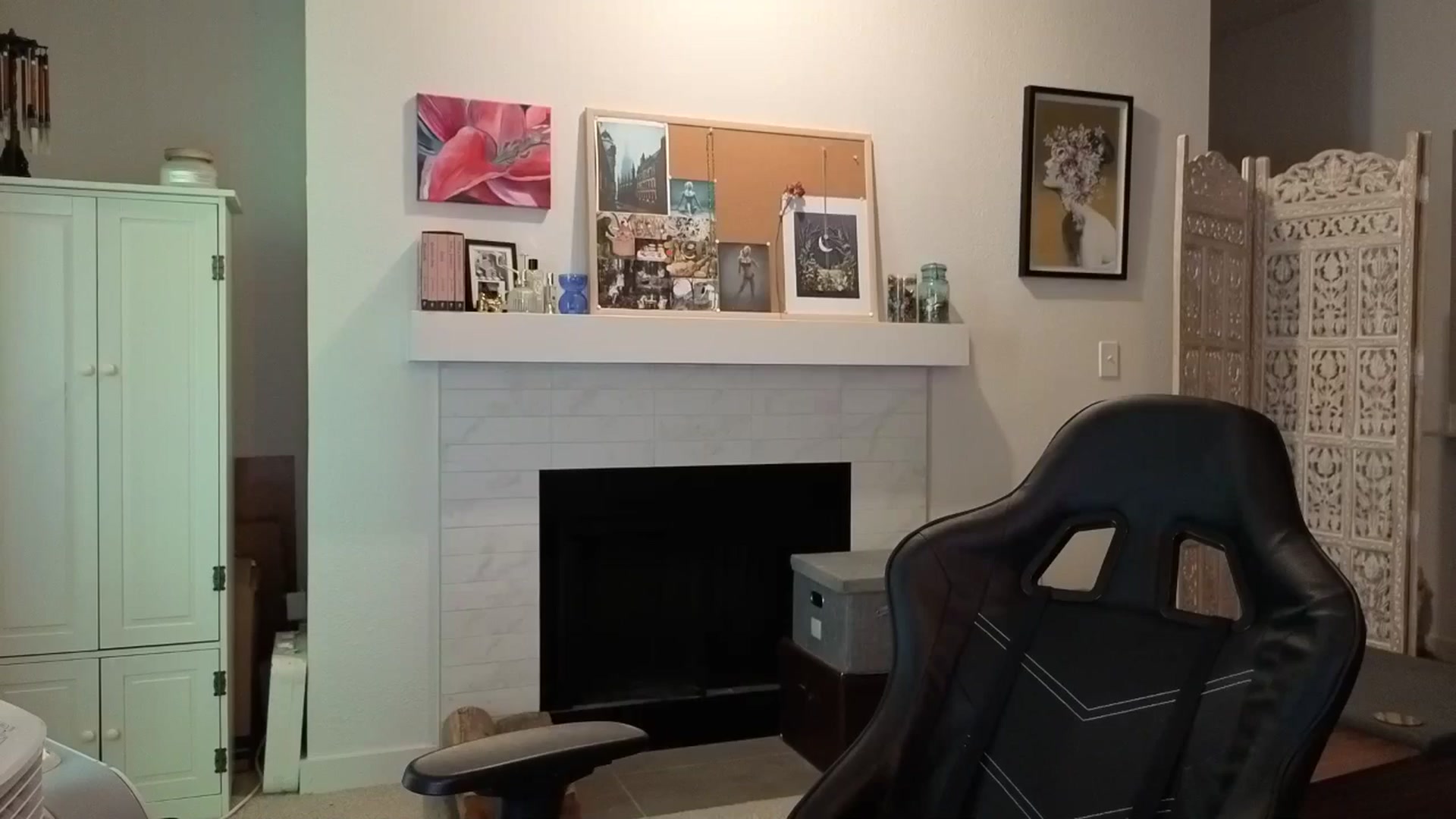 JinnaWhite video thumbnail