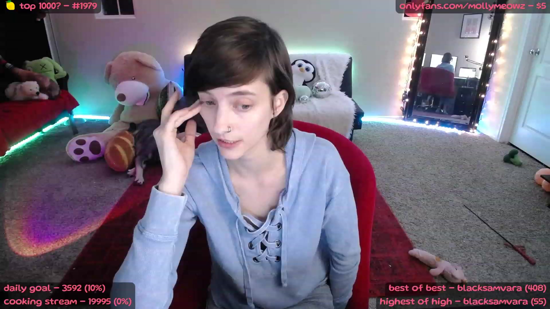 MollyMeowz video thumbnail