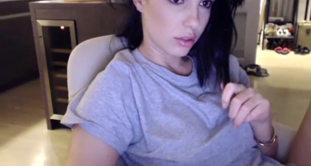 MissBananas video thumbnail