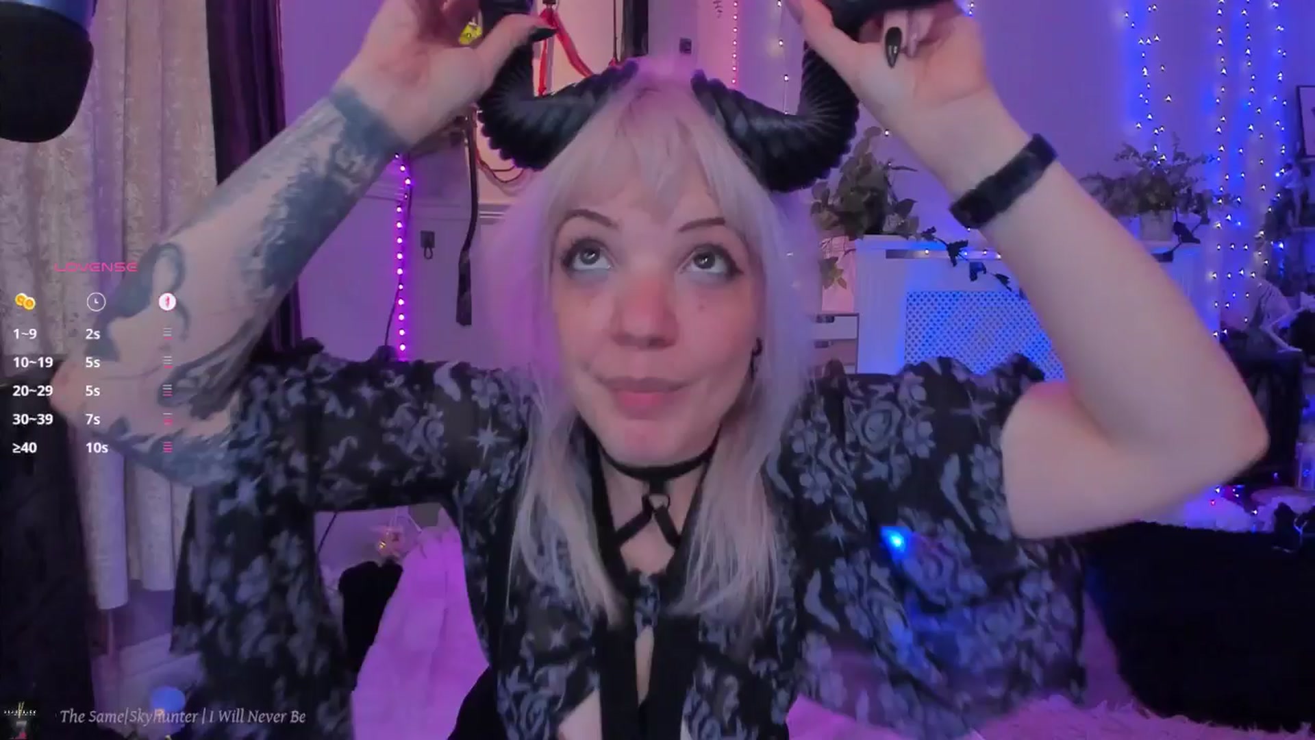 LunaWolfie video thumbnail